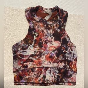 Lululemon athletic crop top